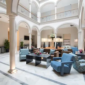 מלון Petit Palace Marques Santa Ana, סביליה