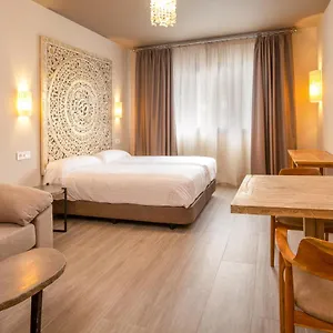 By Qhotels Апартаменты